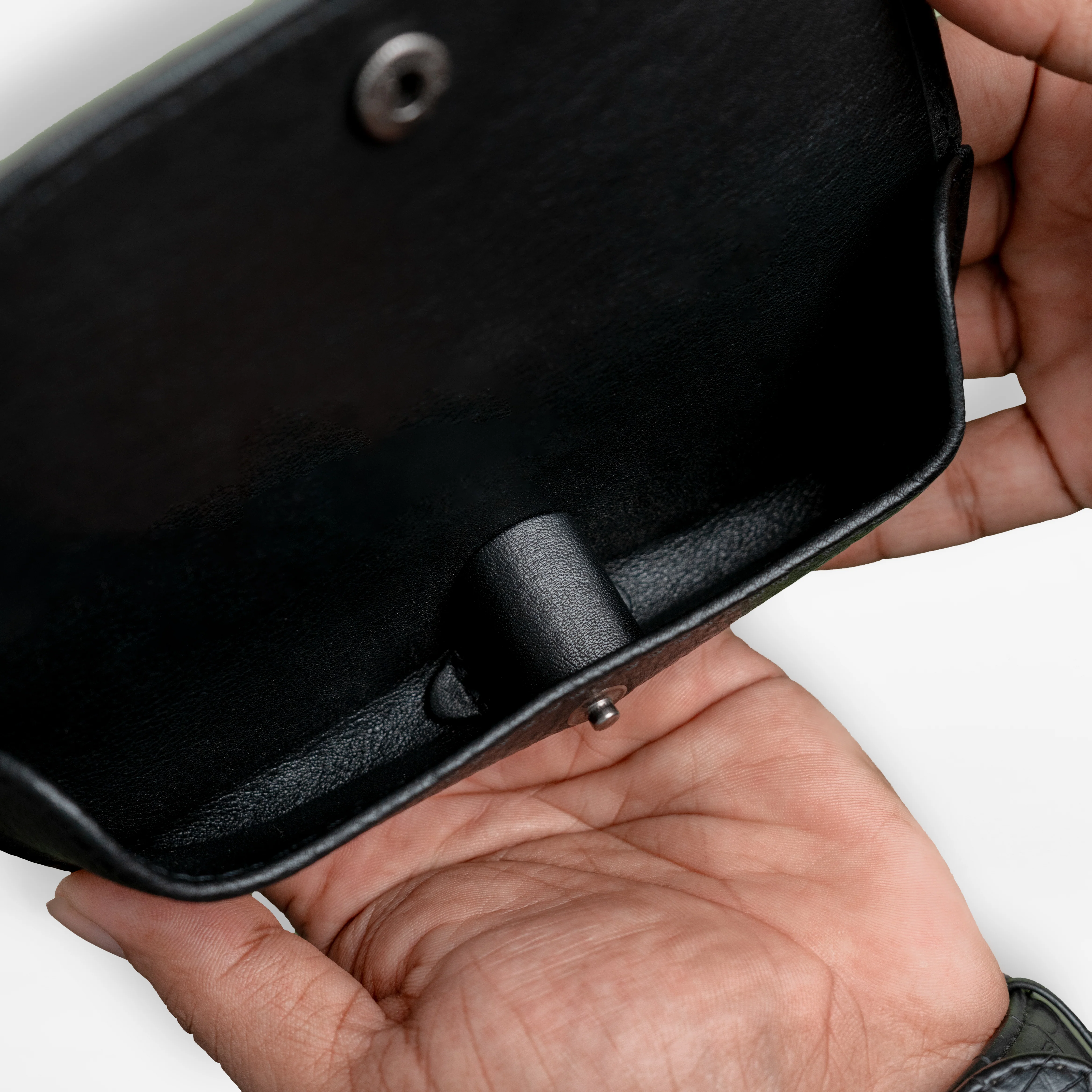 Hardshell Sunglass Cases - Raven Black - Image 5