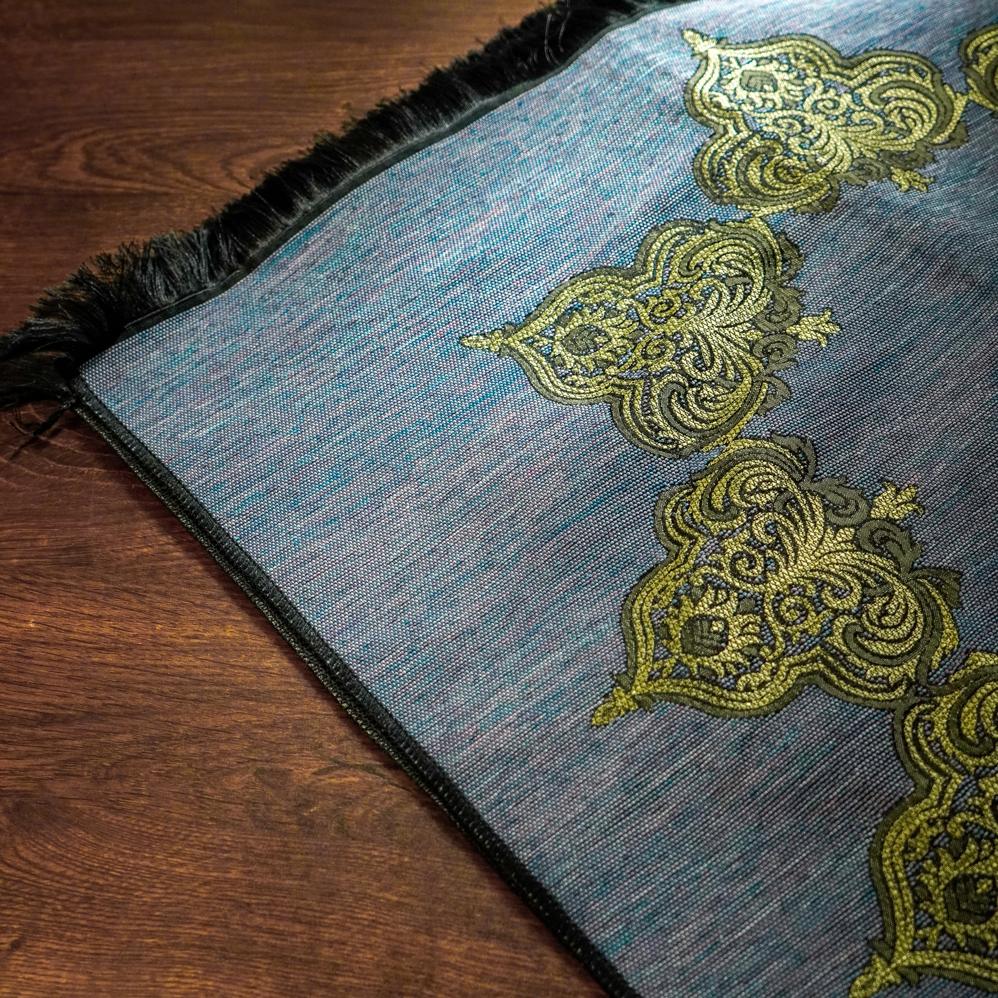 Turkish Standard Prayer Mat - Image 4